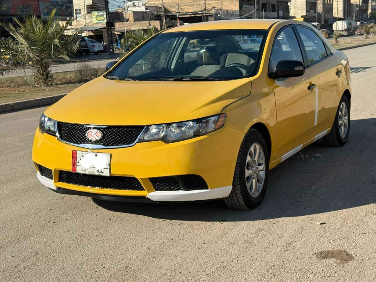 سلام عليكم بيع اومراوس 
فورتي 2010 مصفره هيئه وغرامات محرك 2000دوش حادث جاملغ وبنيد واكو تصليح بسيط بلداخل كير ومحرك مكفولات صدر امامي خلفي تخم تاير جديد غرفه جديده كهربائيات كله شغاله سياره جاهزه بدون نقص ابد السياره معروضه ب ( 84$ ) وبيه مجال بسيط مكاني بغداد الكرخ للاستفسار***********
