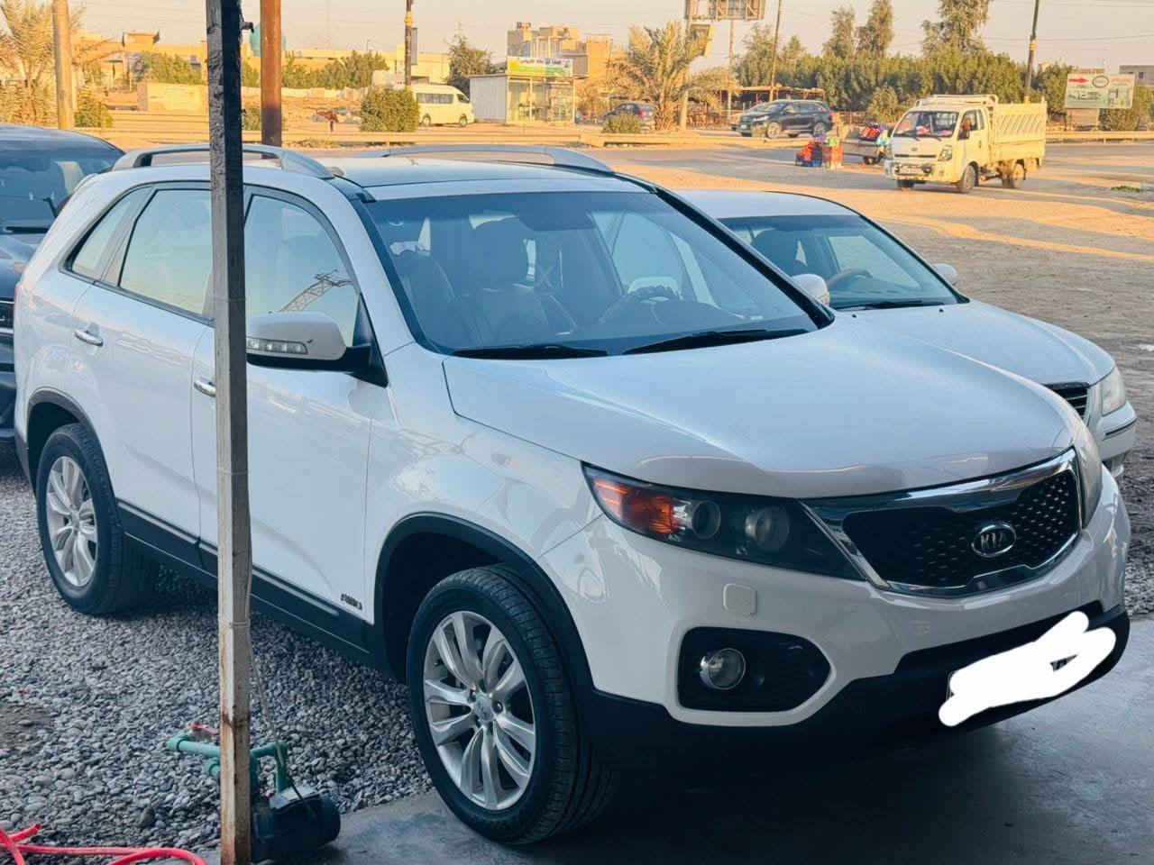 البيع سورنتو وارد خليجي موديل ٢٠١٠  السعر ١١٠ ورقه
فول مواصفات واحد عل واحد بصمة تشغيل محرك ٦سرندر 
رقم بغداد تحويل مباشر سنويه مجددة ٢٠٢٦
بيه صبغ عام لا لغد ولا شاصي  مكان سياره بغداد ناحية الوحده قريب عل مجمع بسمايه هاي تفاصيل السيارة كلها التعجبة اهلا وسهلا والما تعجبة يصعد احسن منها ***********
