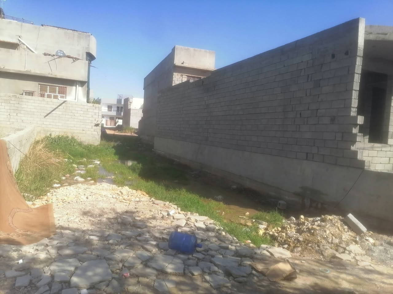 قطعه ارض للبيع
زراعي سند 25 ب اسمنا 
المساحه 150 متىر 
واجهه 7 ونص 
العنوان الوثبه قرب طرشي الزبيدي 
داخل الفرع 
خدمات فول مكان جدا حلو 
السعر 55
للاستفسار ***********
