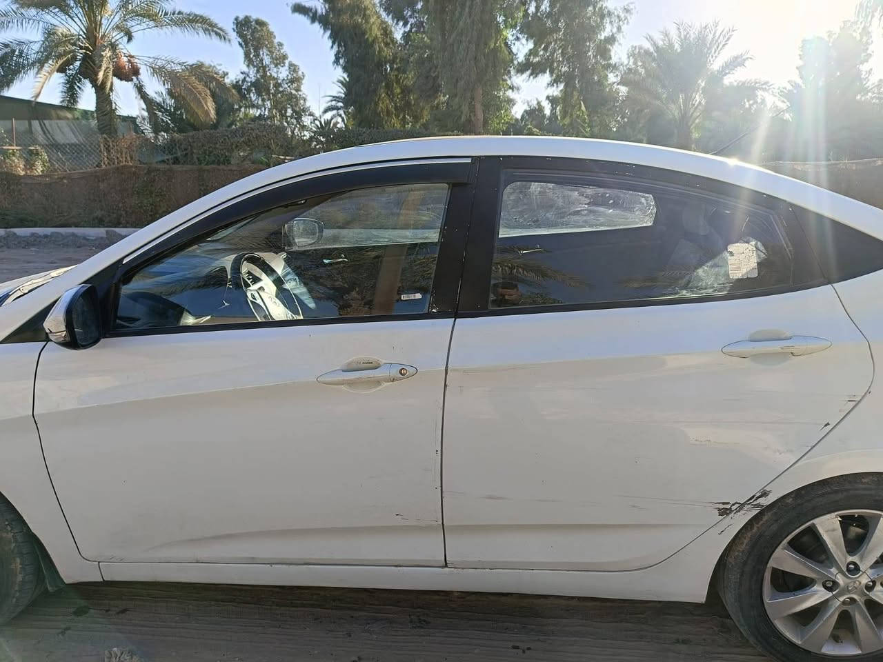 سلام عليكم اكسنت خليجي موديل 12 فتحة / ويل كب
مكينة 600 مكفولة
بيها صبغ 3 قطع جاملغات
رقم بغداد باسمي 
السعر 86 بيها مجال 
للاتصال ***********
