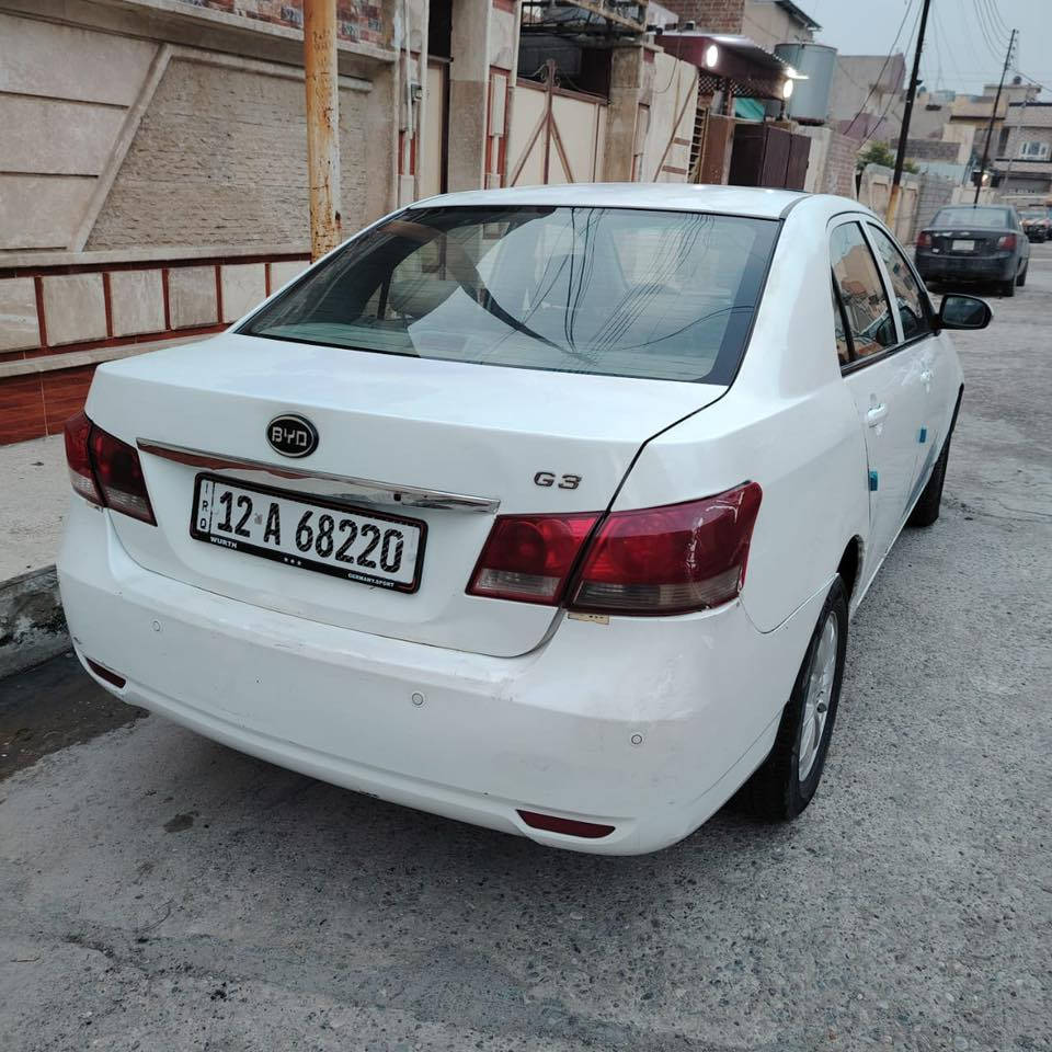 للبيع BYD. F3 موديل 2013
سنوية + هزة جديدة رقم مسطرة جديد 
كير عادي طخم جديد
شرط التحويل
السعر ٦٥ و بيها مجال
مكان السيارة موصل قرية يارمجة
 للاستفسار الاتصال على الرقم
***********
