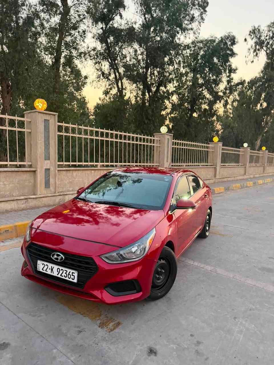 السلام عليكم. Hyundai Accent 2022
سيارة بيها قطعة وحدة 
 بس بوند صبغ بدون دواخل بدون ايرباك 
ماناقصها شي السيارة جاهزة من كلشي ماتصرف عليها ربع 
سعرها مناسب 117$ وبيها مجال جداً بسيط 
التواصل عالرقم (***********). 
مكان السيارة موصل
