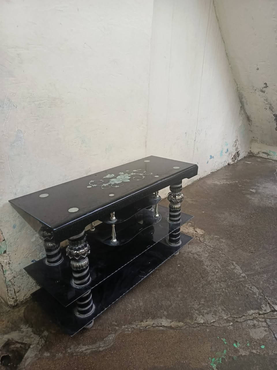 متاح ميز بلازما حجم كبير درجه اولى نظافه 100%
*********** خابر على هذا الرقم وتدلل مكاني الايمن
