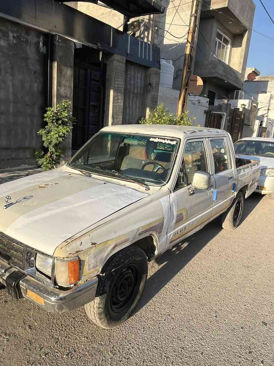 تيوتا بيكم دبل قمارا جاهزه الأخير كير مكينه جدد حداديه تخم تاير موديل 1988  دوشمه جديده رقم بغداد سنويه سأقطه صار سنتين سعر ٣٥ مكاني ديالى بعقوبه ***********
