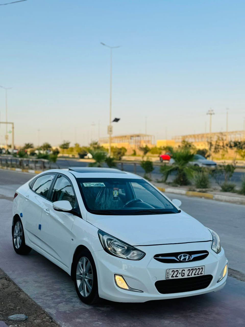 للبيع اكسنت موديل 2012 بلو 
بسعر مناسب 96$
مواصفات فول بلو  
فتحت سقف سلايت 
داخل صحراوي 
ويل جيير 5 ويل كروم باادي 
خدمات 
رقم سنويه جديد 
سياره خليجيه اهنا راجع عليه سياره صاير بيها صبغ بونيد وجاملغ و جاملغ خلفي و بيها مكانات ازغار بارد 
مكاني كركوك       
***********
*********** كركوك, العراق
