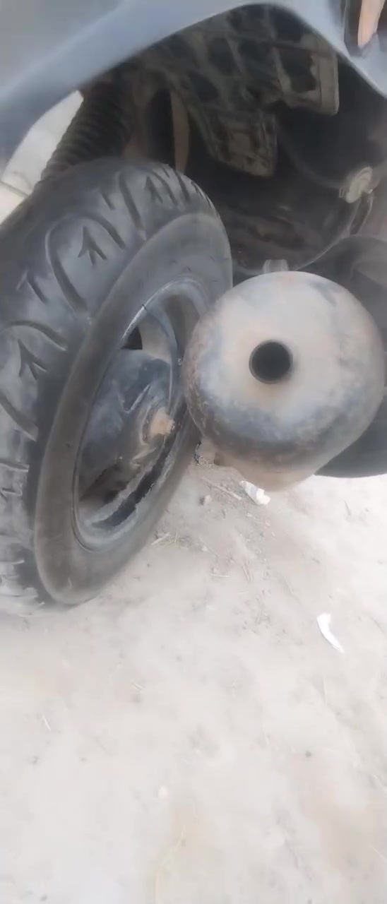 سلام عليكم من رخصة الدمن دراجه سكنس شمعه محرك ماكس شرط شغل بوشه 49 بلاد 275 وبي مجال *********** واتساب ورصيد
