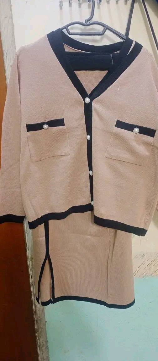 سلام عليكم بنات هاي فساتين قياسهن 44/46ماعد فستان جويتي قياسه40/42 ولبسه الجوزيه قياسه فري لفساتين ع 25ولبدله الماروني ماخذتها ب100وبيها مجال


**إذا كنت صاحب هذا الإعلان وتريد حذفه لأي سبب، رجاءا أرسل رسالة إلى الدعم الفني**