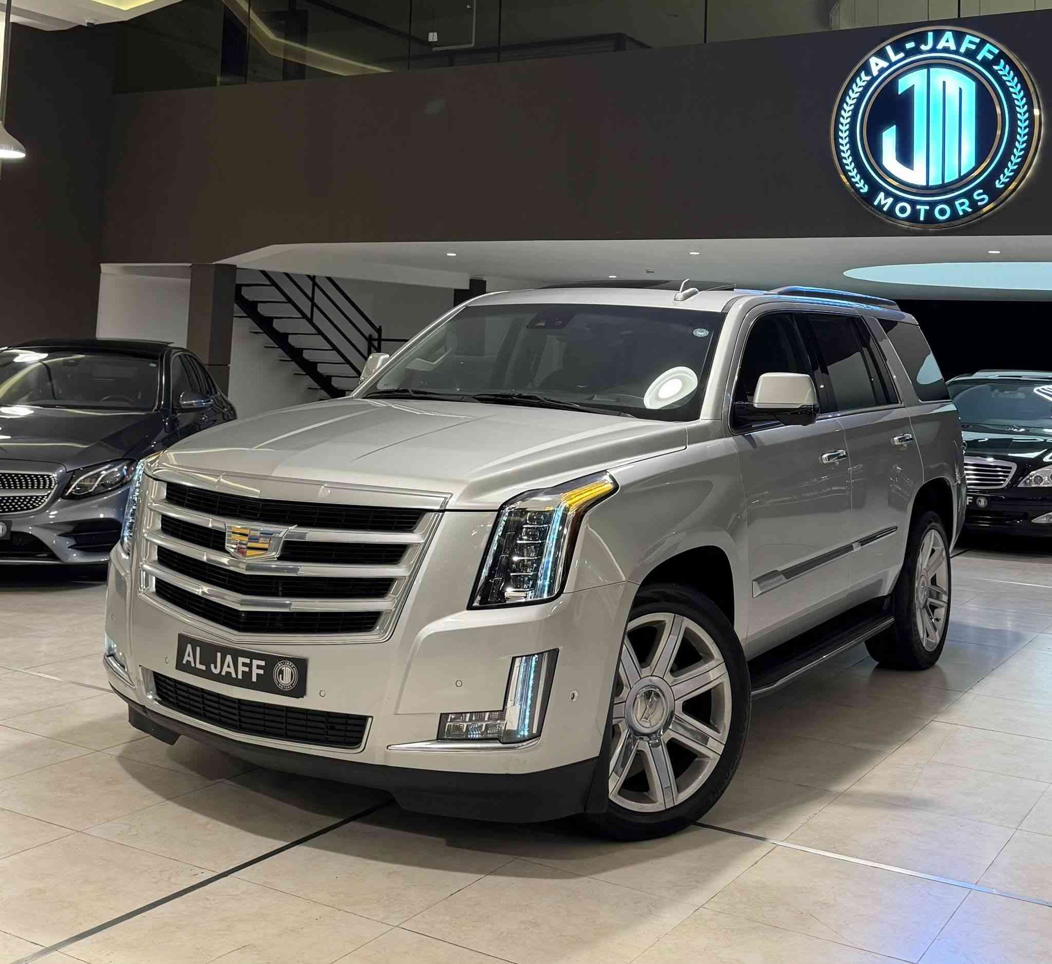 السلام عليكم
من رخصه الادمن المحترم
كديلاك سكاليد ٢٠١٨
وارد كندي كلين تايتل
فول مواصفات
جديده لوك ماشيه ٨٩ الف كيلو
رقم اربيل باسمي تحويل مباشر
٨ سلندر ٦٢٠٠ 
كير محرك ممفتوح بلادي
تخم تاير جديد شادلهه
حداديه جديده 
السياره كامله متصرف عليهه دينار 
مال جناي
بالسونار طلع جاملغ كلير ومكانين تكحيل
بسبب شخوط
بدون دواخل بدون ايرباك
مكان السياره بغداد الاعظميه
بيع او مراوس بسياره كورلا هايبرد 
رقمي *********** 🌹
سعر ٣٤٥ ورقه وبيهه مجال للطيبين❤️
