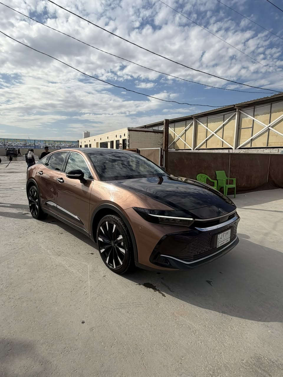 السلام عليكم كراون ماجستا 2023 توكلر فول مواصفات لون مميز  توين تيربو اعلئ فئه مكفوله من الحادث والصبغ سونار موجود بصوره  ام الضمان شركة تيوتا ماشيه 17الف رقم بغداد السعر380وبيه مجال لشراي 
‭0785 557 6660‬
 مكان السياره ديوانيه***********
