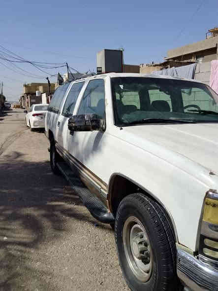 شوفر سوبر بأن موديل ٩٩ ٨برغي فحل كير ومكينه بلادي خير من الله بيه نواقص بسيطه دواخل كماليات جامه خلفيه مثل ما موضح بل صور العنوان بغداد المعامل *********** السعر ٣٥ ورقه
