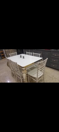 ميز طعام • بوفية • العنوان الأمين