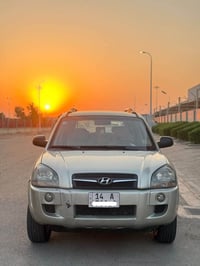 توسان • ٢٠١٠ • محرك ٢٠٠٠