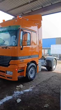 للبيع اكتروز موديل 2000 جير عادي 07745763379  علي