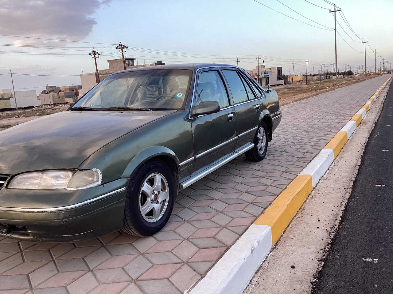 للبيع برنس فراشه موديل 1996محرك مفتوح كير اوتو رقم انكليزي سنويه28 شرط التحويل تخم تاير السعر ٣٠ وبيها مجال التفاصيل اتصال ***********
