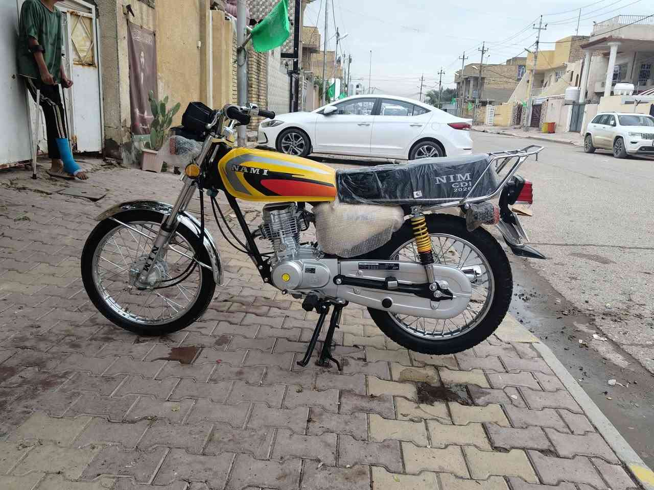 سلام عليكم
4كير دراجة حلو ونضيفة التفاصيل خاص


**إذا كنت صاحب هذا الإعلان وتريد حذفه لأي سبب، رجاءا أرسل رسالة إلى الدعم الفني**