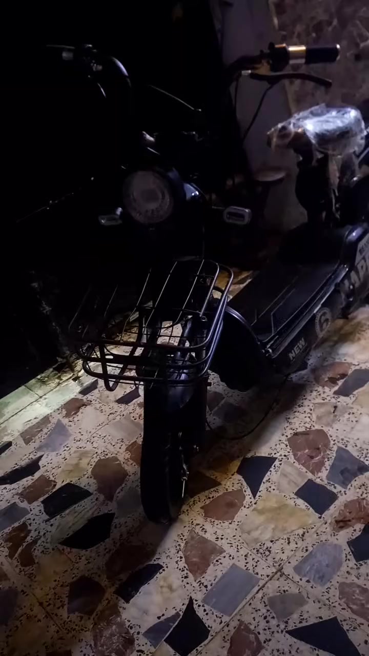 مابيها اي نقص باتريات جديده حجم14 تمشي 50سريعه تحكم سرع مديل24 تجي تفحصها مكاني بغداد الجديده شراي يجي خاص


**إذا كنت صاحب هذا الإعلان وتريد حذفه لأي سبب، رجاءا أرسل رسالة إلى الدعم الفني**