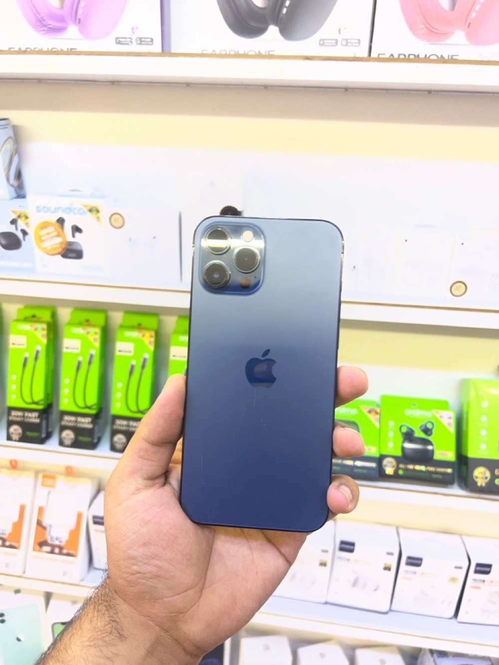 12برو ماكس 
شرق اوسط
🔋88
