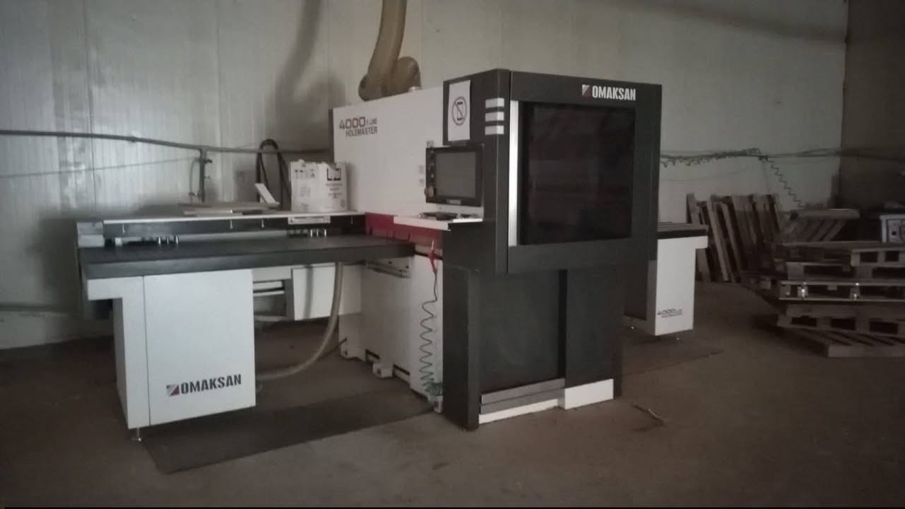 مكينه منفكس. تركي ماركه اوماكسان ارقي ماركه تركي 
2020موديل.  مستعمل. جددا قليل 
4وجهه يشتغل 
حجم 280. سستم جديد 
اربيل صناعه جنوبيه خلف شركه اوسكار فرع نجارين 
***********واتساب
***********واتساب
