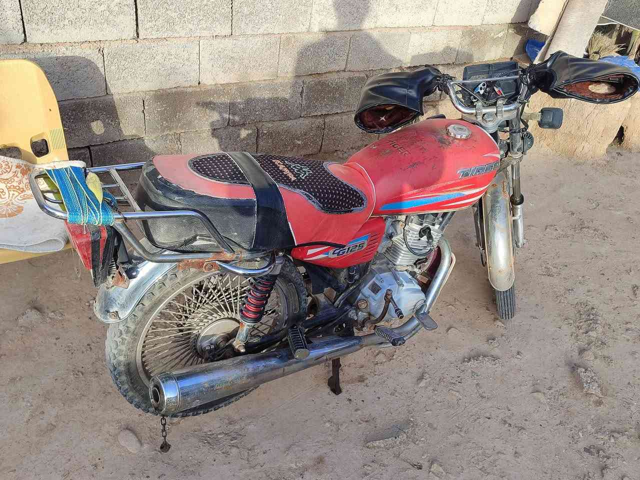 سلام عـْليگمٌﯙرحـّمَة ٱللـّہ ۈبٌرگـّاتہ
اخوان ماطور 2020 نامي برو مراوس فقط مو للبيع اي عيب بالمحرك مابي نشاط فول


**إذا كنت صاحب هذا الإعلان وتريد حذفه لأي سبب، رجاءا أرسل رسالة إلى الدعم الفني**