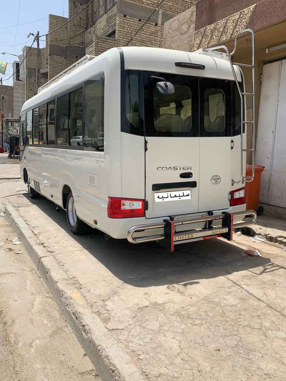 سلام عليكم كوستر  19 للبيع و ترهم  
(مراوس 14-15-16  ) سياره جاهزه من كشن ستاركس سيبايه درع نزال كير مكينه اكسن كله كفاله  سياره مكفوله من بصغ وضربه  عده هاي البجنطه ماشر عليها تبخير بالكويت تبريد محور تخم تاير برجستون ماشيه21 الف حقيقي
                         السعر 510  بي مجال
رجاأ رجاأ الي مو شراي لو ما يعجبه السعر لايعلق كلمن حلاله وبكيفه ينشر
 *********** اللاتصال والاستفسار
