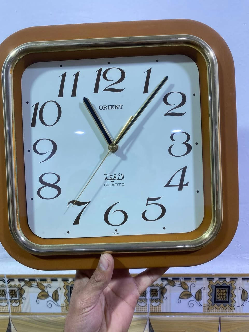 ساعة جدارية من أورينت ستيراد الأجهزة دقيقة ياباني آصلي نتاج 1980 نظافة ممتازة جدا
أبعاد ساعة 31//31 ماكنه الأصلية ياباني 

سعر 45 الف يتوفر توصيل


**إذا كنت صاحب هذا الإعلان وتريد حذفه لأي سبب، رجاءا أرسل رسالة إلى الدعم الفني**