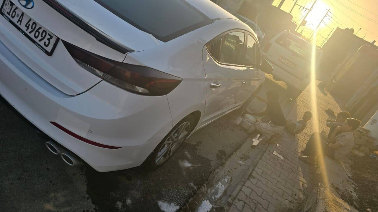 النترا خليجي 2018
فول مواصفات 
 رقم قادسية بأسمي مداور ثاني يوم
مكفولة عدة بارد بسيط بالجاملغ الامامي
جاهزة مية بالمية عله ايدي
السعر 160ورقة وبيها مجال
رقم مبايل***********
