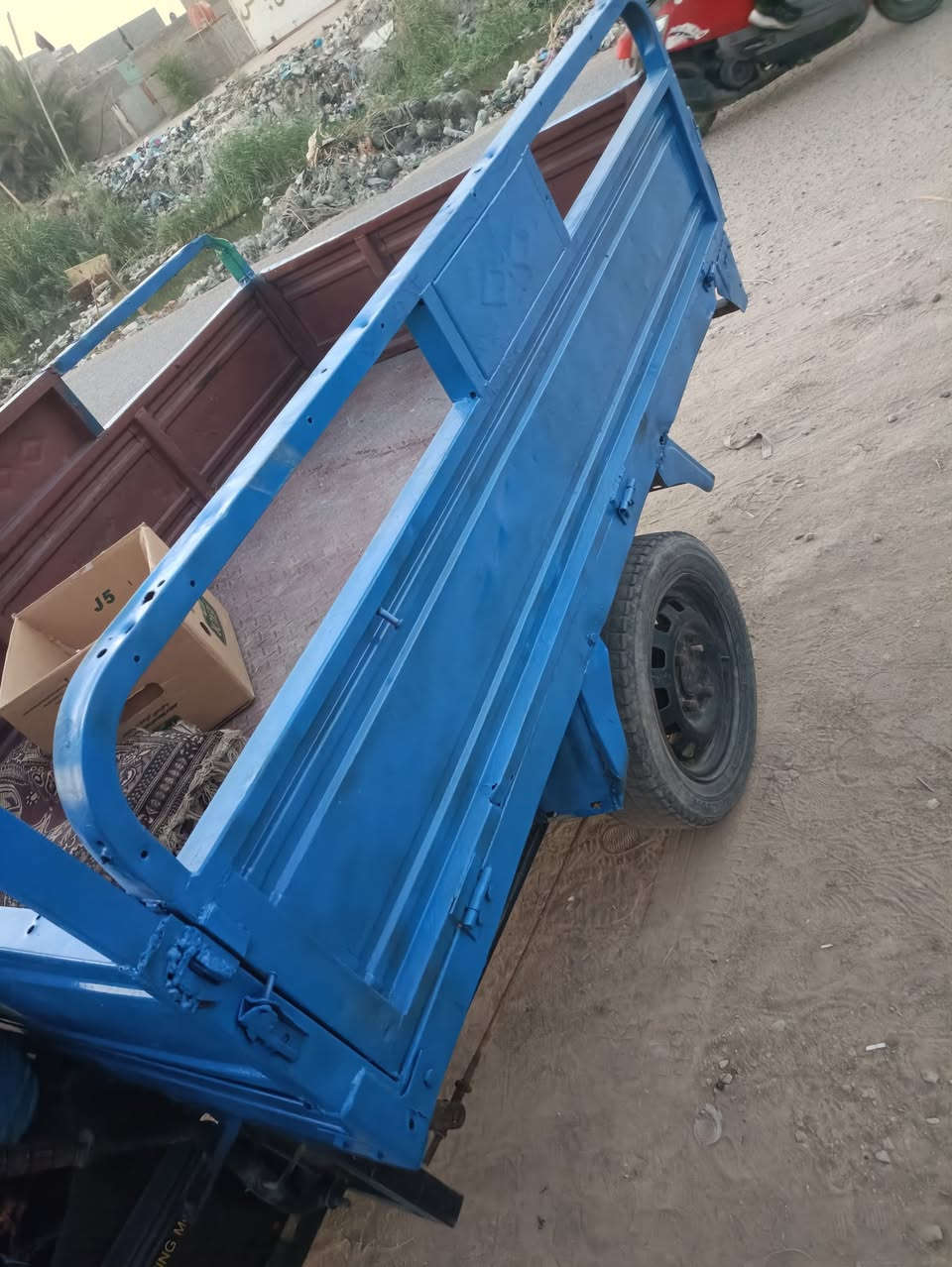 السلام عليكم ستوته للبيع مديل19 شاصي وركبه مكفول محرك نضيف دبلات كله شغال مكاني كربلاء فريحه سعر 950اوراق سنساخ ***********
