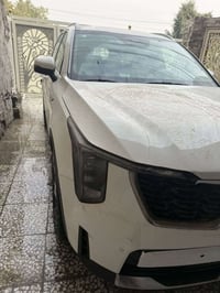 سورنتو دا شوف  موديل ٢٥ ماشيه ألفين وياه العشرين سعر٣٢٨وبيه  شويه مجال...