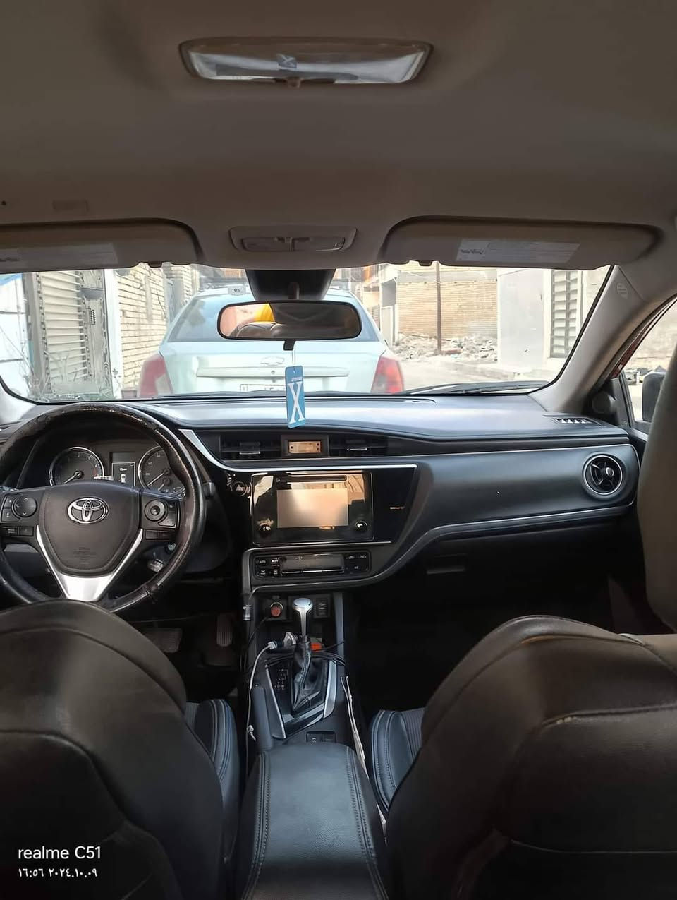 السلام عليكم كورلا للبيع امريكي 2019 se بيه ٣ قطع بدون دواخل رقم بغداد تحويل ثاني يوم  
***********
