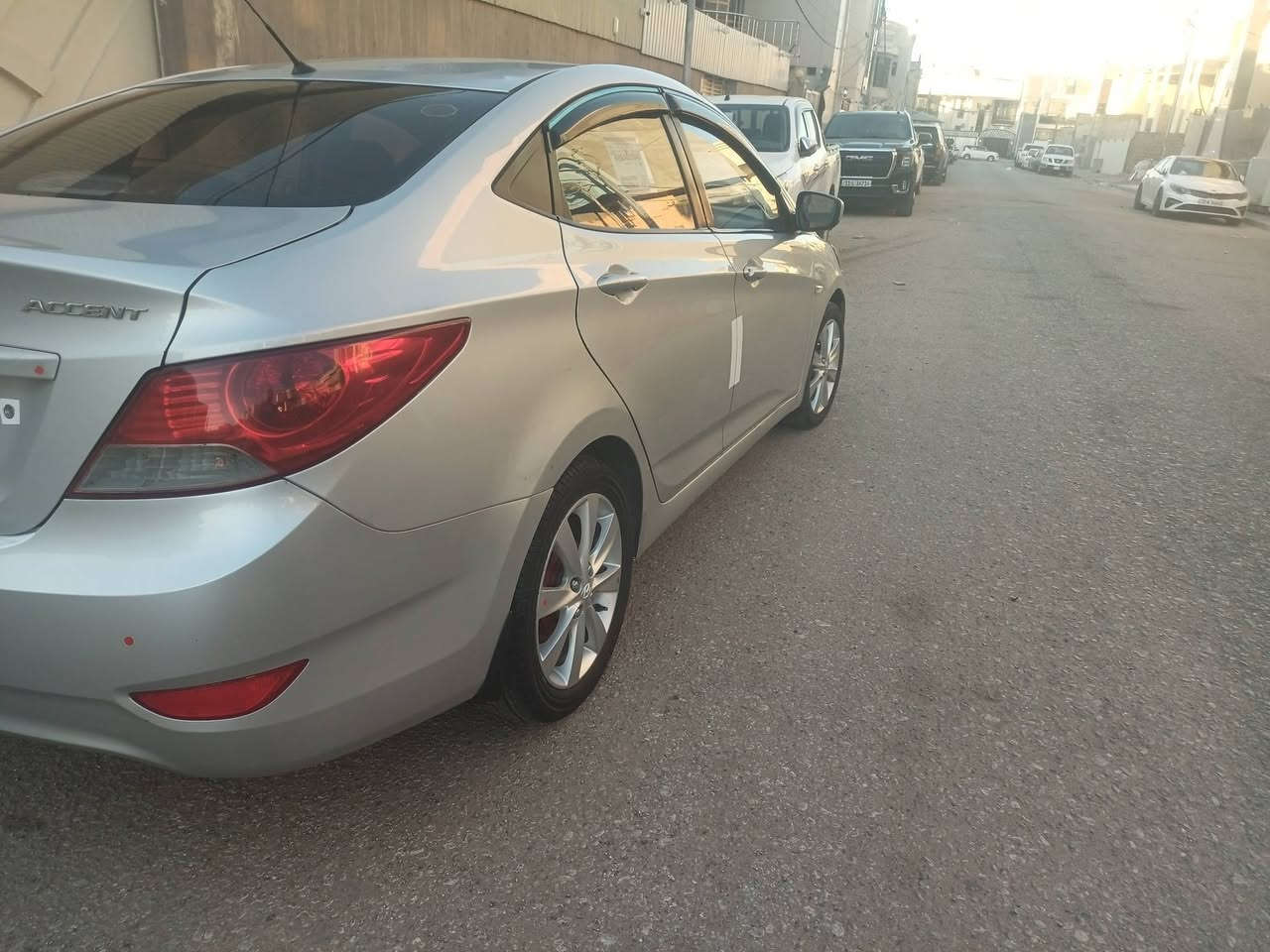 سلام عليكم البيع اكسنت مضلع موديل 13 بيه قطع فقط تبديل جاملخ وكاله والباقي كفاله عامه
السعر 91وبيه مجال  المكان نجف كوفه رقم ***********
