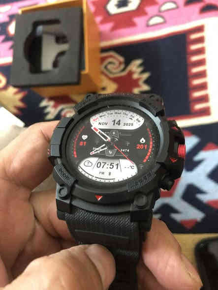 ساعة ماركة peje  جي بي اس ساعة جديدة ب 50 الف توصيل بغداد فقط *********** بغداد
