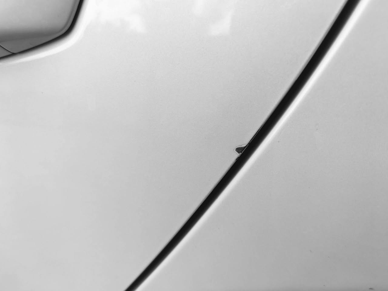 السلام عليكم
Byd سيل 5  فول مواصفات 
رقم بغداد باسمي
13 كاميرا بارك اوتو وهواي سوالف بيها السعر 23 مليون المكان كربلاء 
***********
***********
