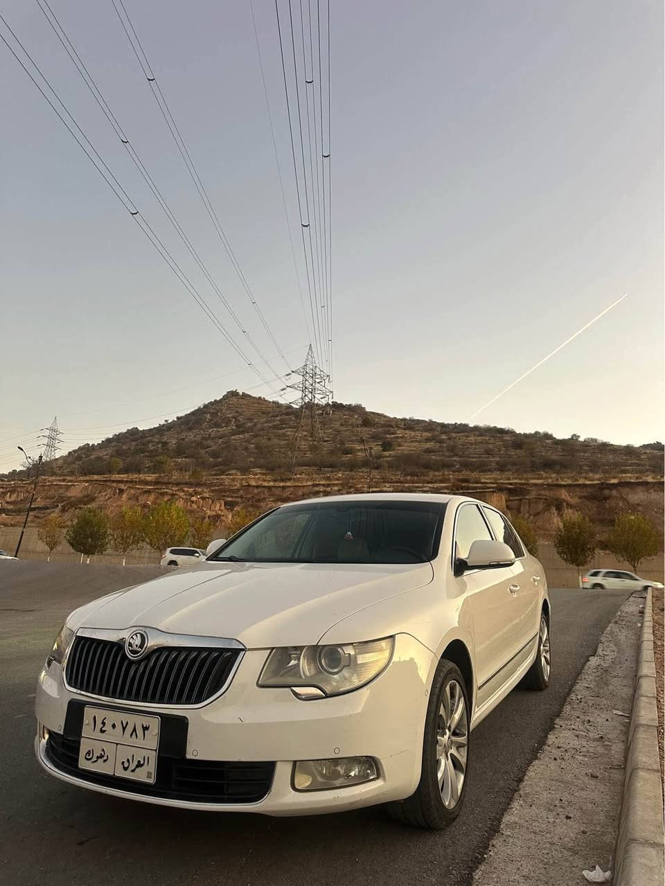 سكودا suber B 
موديل ٢٠١٣  كلين فول فول مواسفات vip سلايت اوتو پارك لاويت متحرك ستيرن بلاجكتور عالي ناسي
كوشنجلد هيته ر  كوشن خه زن ٣ په رده كاميره سينكوبشت حه ساس  حجمي محركي 2.0T
گئرو مه كينه بشه رت 
(***********)
13 ورقه غرامه 
دهوك دهوك, العراق
