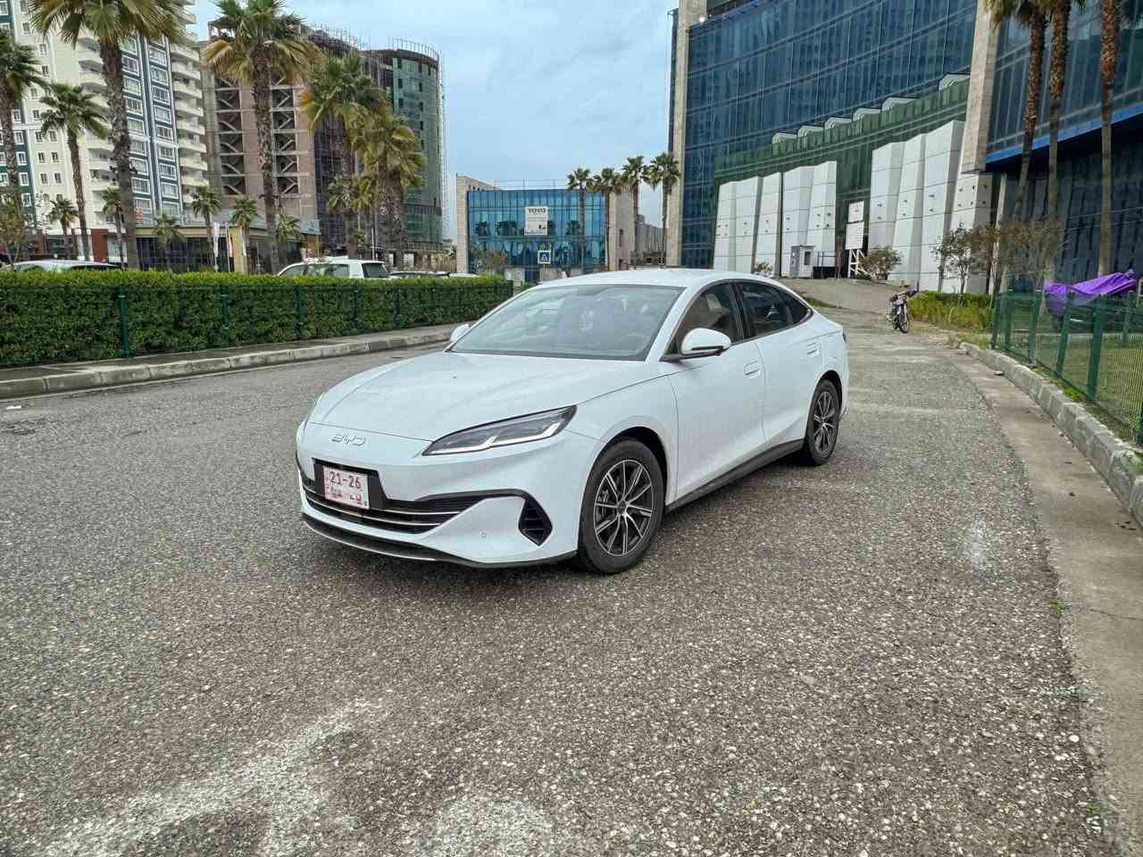 Byd seal 06 
💯نيو مواصفات 
هيچي نية رةقةم كاتية
80 روژي ماوة بو رةقةم
نرخ 140
*********** ☎️
..............
💯نص مواصفات
رقم كاتي 
ماشية 1000كم فقط
تترقم شمالي
اخو زيرو
السعر 140 
***********☎️
