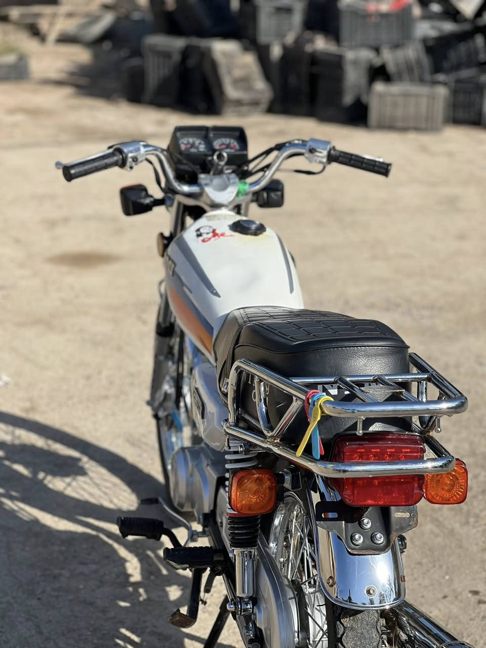 سلام عليكم للبيع نامه امتياز مديل 25كفاله عامه باب اول 3احرف أوراق اسكنر.     سعره 635اوبيه مجال         مكاني قرب مرقد بنات الحسن 

‭0787 851 3173‬
