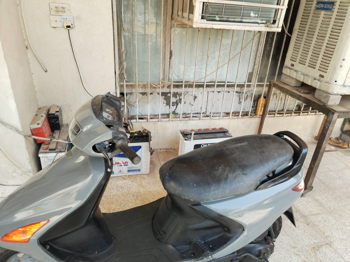 دراجه فراشه للبيع دراجه جديده كلش نضيفه  السعر380 مكان الدراجه حله شارع اربعين رقمي *********** هاشمية, بابل
