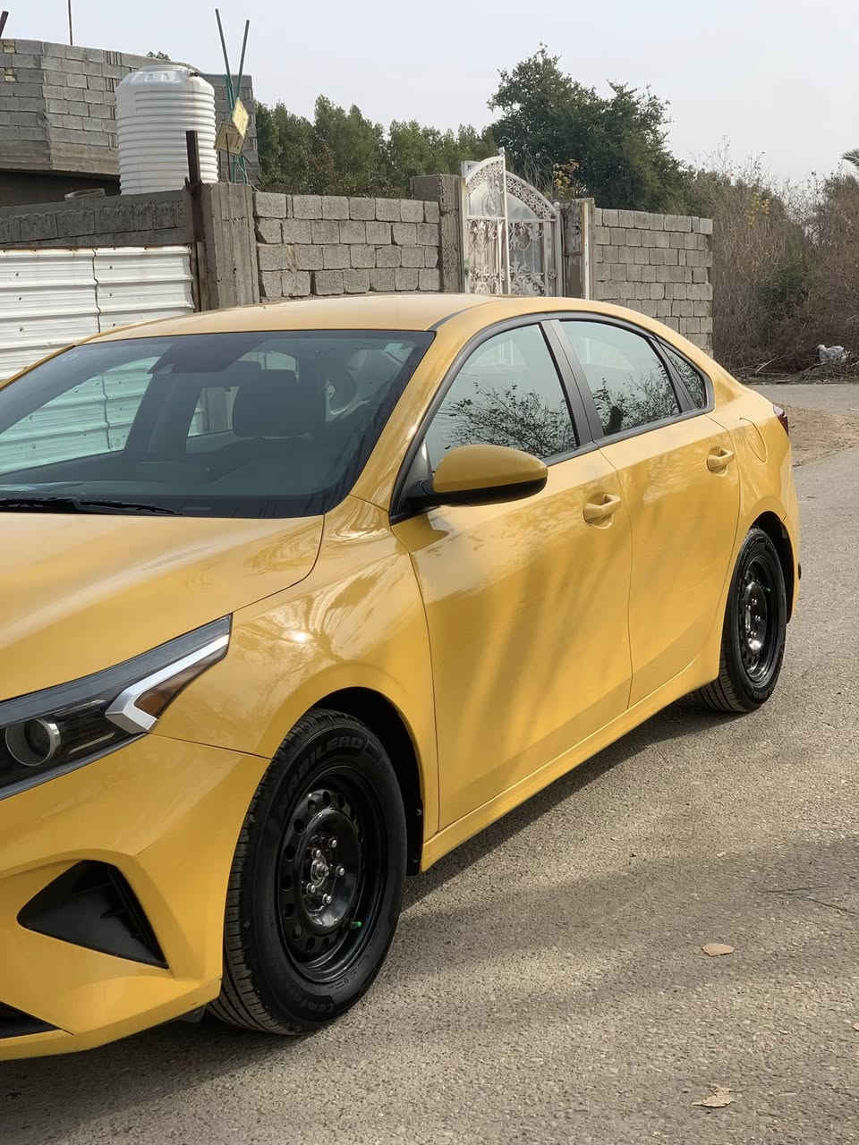 كيا فورتي للبيع موديل 2023 ضرر خلفي بدون ايرباك  سونار وصور حادث بل منشور سياره جديده بمعنه الكلمه كير سفتي مكينه 2000دوش كير ومكينه خير من الله لا تنقيص ولا تبخير سياره بعدها بوضع شركه بسمي منضومه غاز بعدهي بل ضمان 
موصفات Sمعروفه ماشيه 40الف سعر 145 مكاني التاجي رقم ***********
