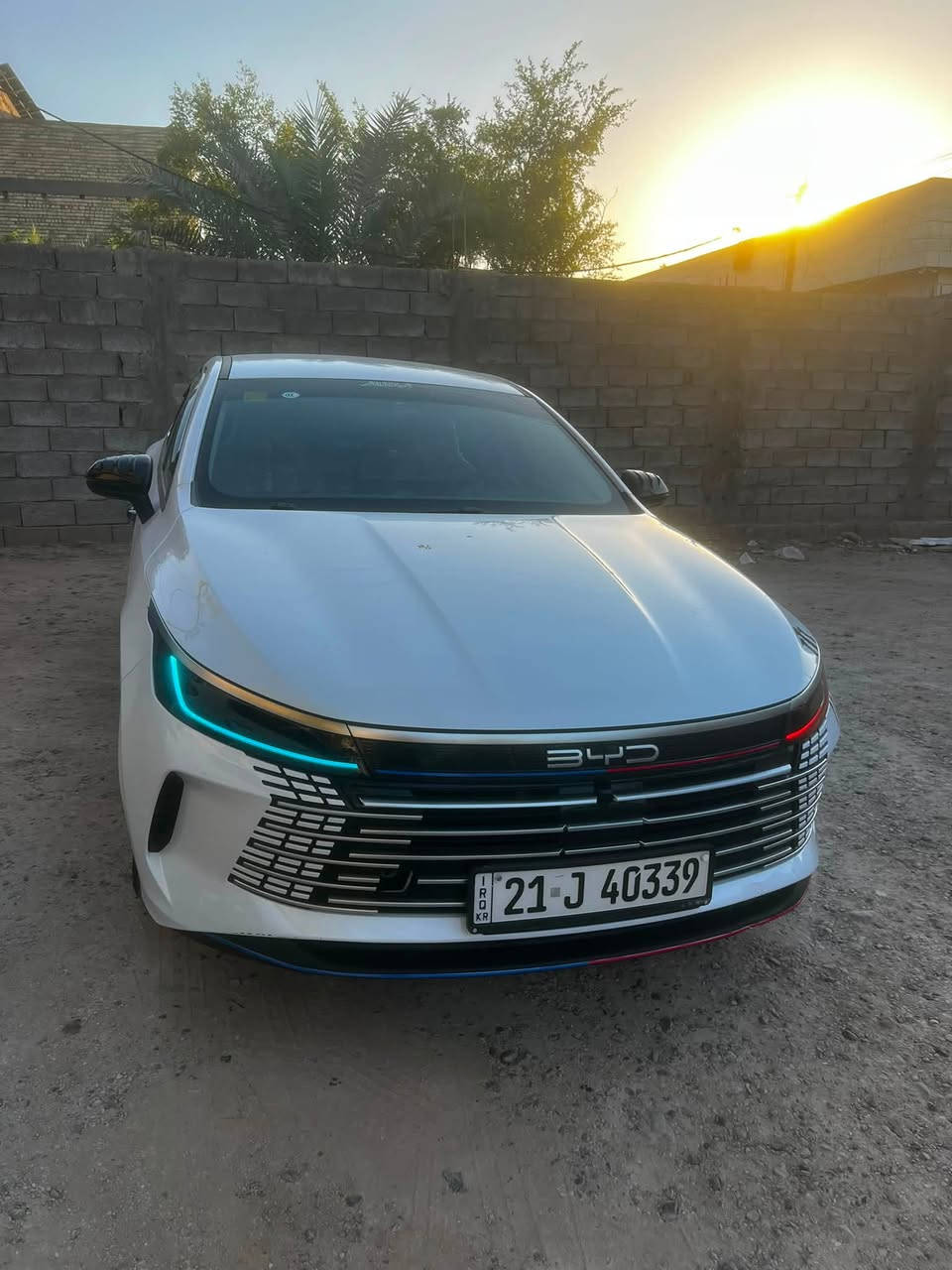 السلام عليكم
BYD ديستروير 2025

ماشيه 30 الف

رقم شمالي سليمانيه

مضلله كتاب تضليل رسمي من المرور نسبه 50‎%‎

نشره لد داخليه 4 ابواب ودشبول اصليه

محدثه اخر تحديث الدودي 

كماليات مال مري ومطريات وسبايدر 

تكم ودواخل مغلفه لايلون حراري 

ارضيات رزلاين اصليه بيهة ام 150 الف من الجادر الاصلي

سياره جاهزه مابيهة اي نقص وبأسمي 

عنواني بغداد الدوره

اتصال ***********
