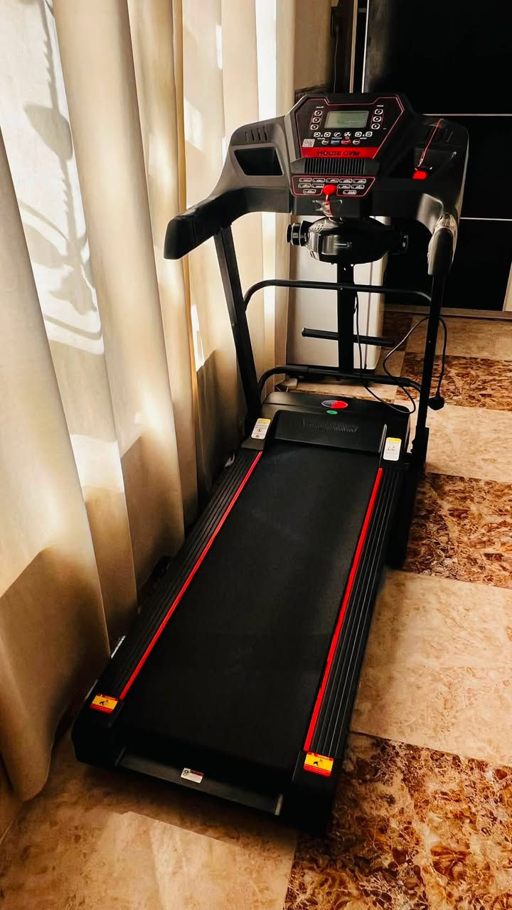 🚨 فرصة لا تعوض 🚨
🔥 جهاز مشي (Treadmill) شبه جديد للبيع 🔥

✅ ماركة: House Gym
✅ نظيف جداً واشتغاله ممتاز
✅ شاشة رقمية + برامج متعددة
✅ تحكم بالسرعة والانحدار
✅ مناسب للبيت والرياضة اليومية

💰 السعر: 450 (وقابل للتفاوض للجادين)
📍 الموقع: بعقوبة / الخالص / حي الزهراء

📩 للحجز والاستفسار الاتصال ع الرقم
*********** ابو عمار
⚡ الجهاز جاهز ومجرب – بيع سريع
