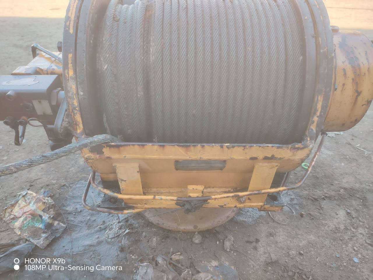 ***********
***********
٧$
