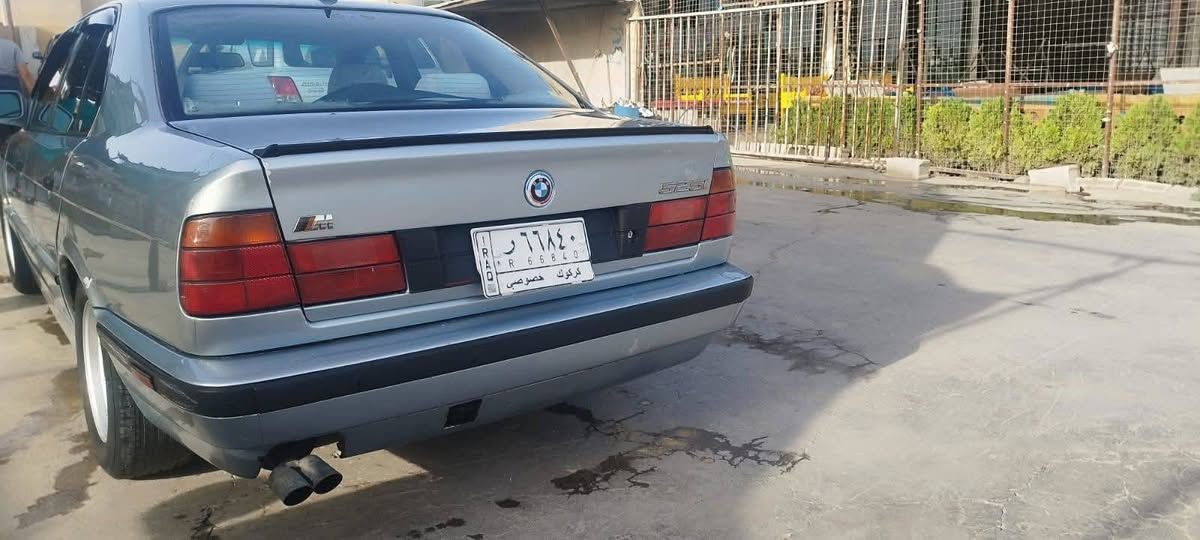 بي ام موديل ٨٨ محدث ٩٣ محرك ٢٠ كبس كير عادي محرك كير بالشرط دفتر بانزين موجود سنويه ٢٧ اباسمنه تحويل او  كاله تخم تاير جديد باتري جديد مكان السياره كركوك حي الاسرى و المفقودين الاتصال على الرقم *********** السعر ٤٥ ورقه بيهه مجال للطيبين كركوك, العراق
