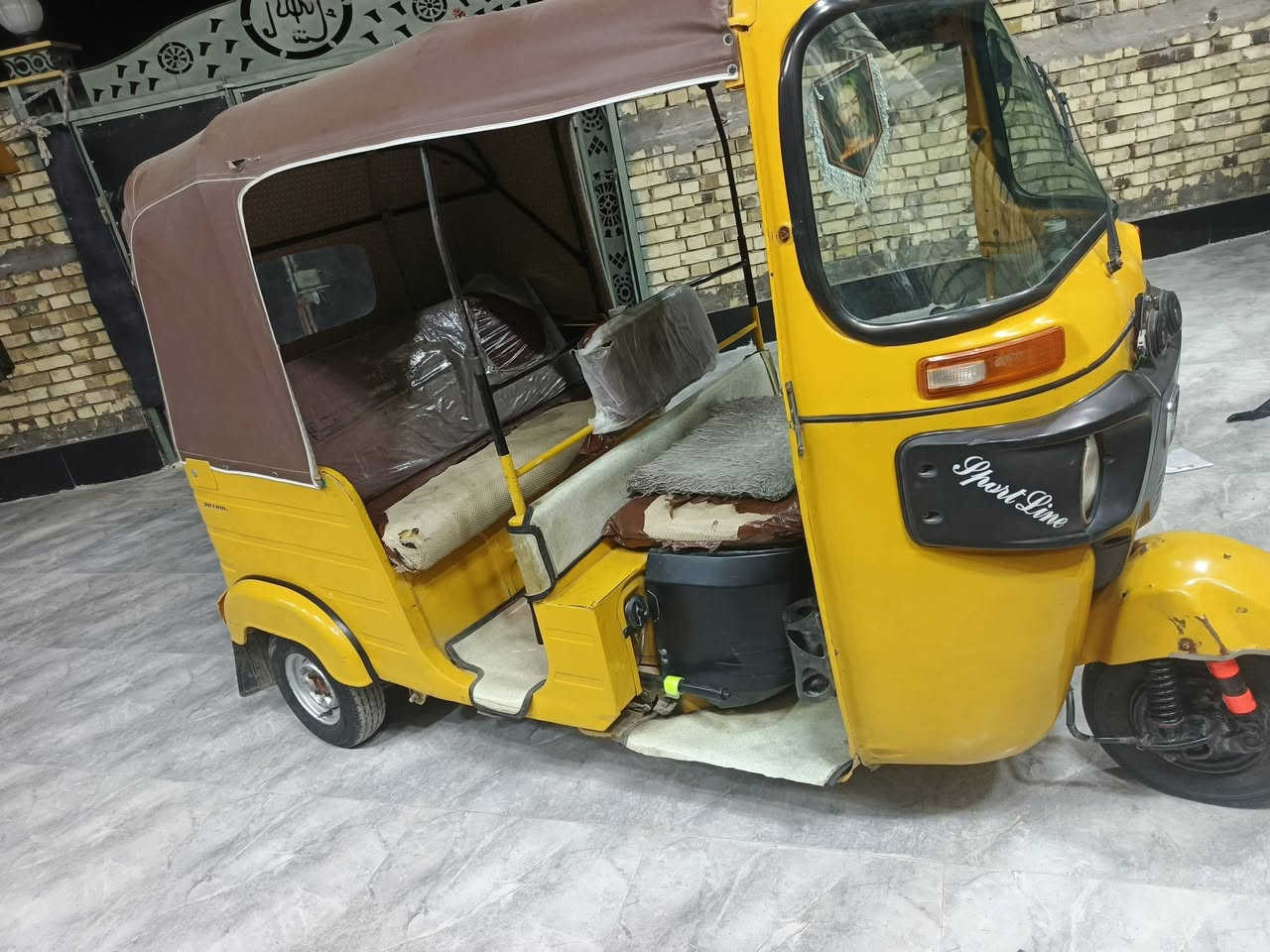 سلام عليكم شباب تكتك لبيع موديل 2019 لمو شراي لا يتعبني وكيله شاكر ‏‪***********‬‏
