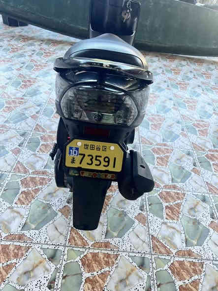 سلام عليك دراجه ماكس عدله صايله شهرين من طلعت من الرمبه كفاله موديل (2007)مكاني البصرة قضاء الدير سعرها (1150)رقم الهاتف(***********)
