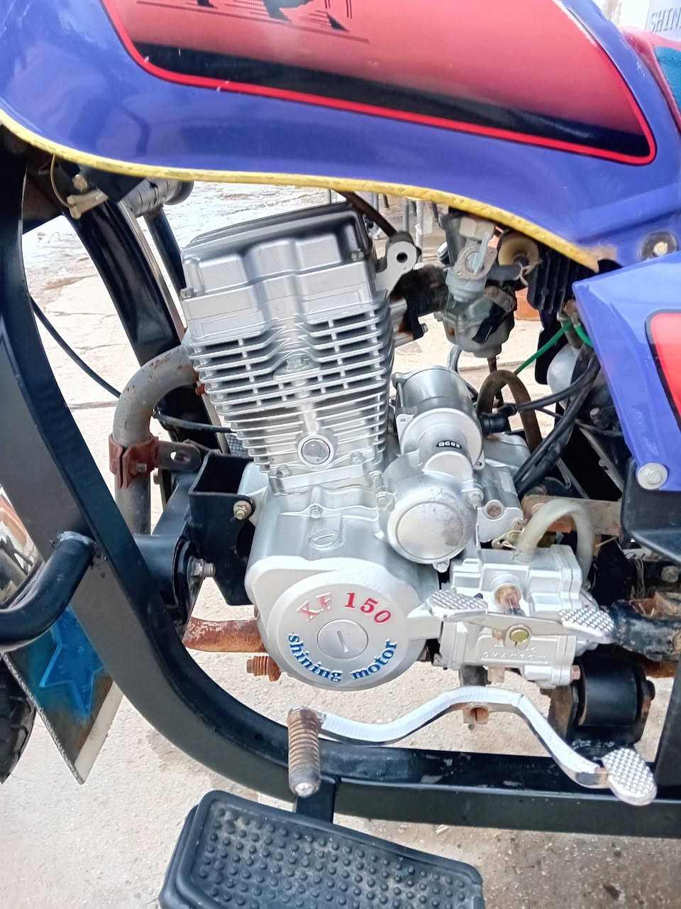 سلام عليكم حبايب موديل ٢٠٢٣ رقم بابل وسنويه جديده وتحويل ثاني يوم باسمه مكان حله سياحي ***********تحياتي للجميع سعر  ب ٢٧٠٠ ومجال انشالله واني خام لطيبين
