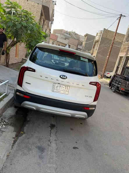 السلام عليكم
للبيع تيلورايد 2020 ex خليجي 
فول مواصفات 
ماشيه 60 الف كيلو
تخم تاير صدر جديد 
محرك 3800 
ابأسمنا
السعر288 ورقه وبيها مجال 
مكفوله  من ضربه والصبغ والتبديل فقط شخوط بسيطه 
مكانها حي القاهره اي ستفسار 
***********
