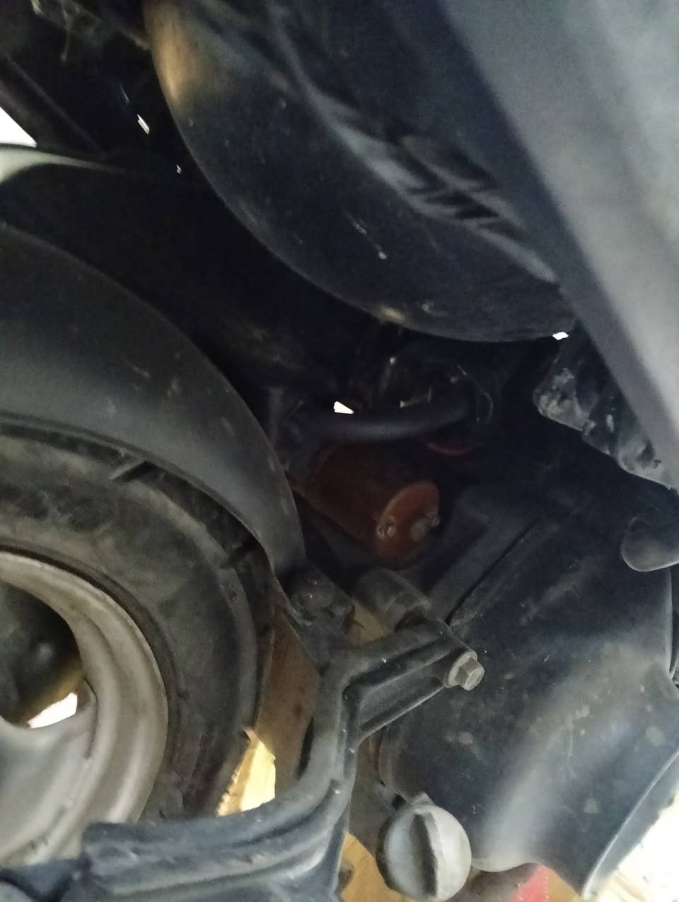 السلام عليكم 
ماكس عدله كفاله عامه برغي ما مفتوح بل مكينه 
جيب فيتر وفحص كهربائيات شغاله 
العنوان:رئاسه العبيدي 
السعر ﴿650﴾وبيها مجال 
رقم ﴿***********﴾
