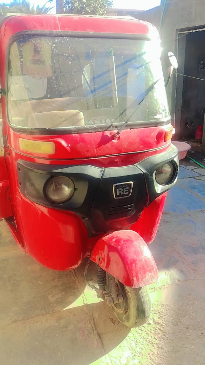 تكتك للبيع موديل 18 شهر 10 مكينته 20 اوراق اصولي مكاني ديوانيه سومر السعر 3600 وبيه مجال قليل ***********
