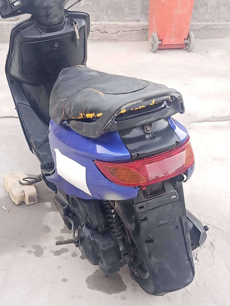 السلام عليكم اخوان فراشه للبيع السعر 250 المكان الهوير الاستفسار ***********
