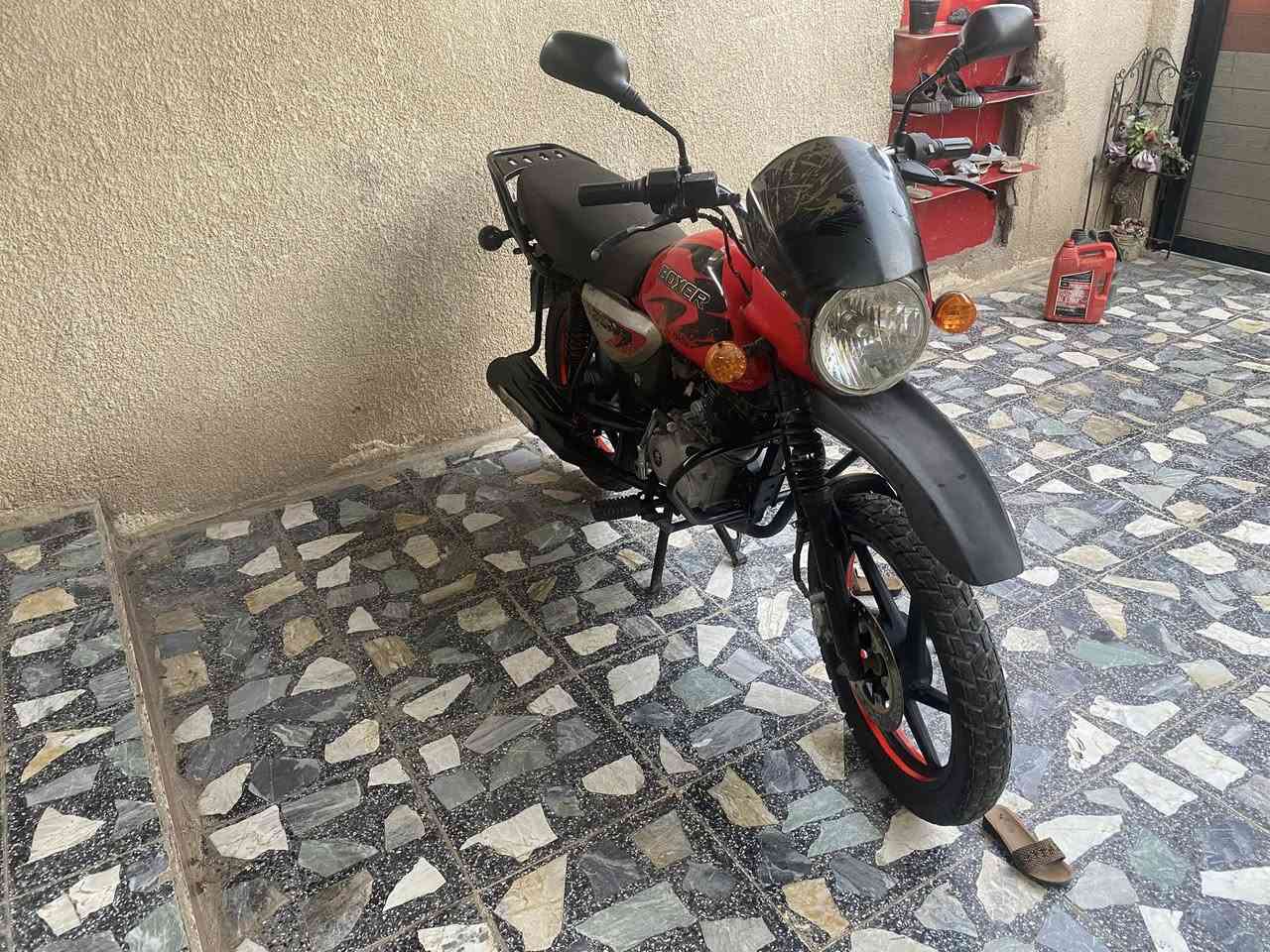 بوكسر مديل 21داجه نضيفه كهرباياتها شغاله نكره سلف دراجه ما مشتغلين بيها ديلفري سعر مليون وشراي نتصل ***********
