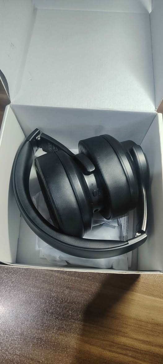 سماعات  ماركه Picun B8 جديده بالكارتون شخط مابيها   مميزاته انها تناسيك شي اسمه شاحن   تشحنه مره وحده يكفيك 120 ساعه اي شهر كامل اذا تستخدمه كل يوم 4 ساعات يطول وياك شهر   و بيها ازرار جانبيه لتغير الاغنيه او رفع او خفض الصوت او اطفاء الاغنيه  مكاني اربيل وسعره 30 الف

​سەماعەی Picun B8 بۆ فرۆشتن، تازە بە کارتۆنەوە، یەک شەختەی پێوە نییە.
​تایبەتمەندییە هەرە بەهێزەکەی ئەوەیە کە مەوزوعی شەحنت بیر دەچێتەوە! بە یەک شەحن ١٢٨ سەعات کار دەکات. ئەگەر ڕۆژانە ٤ سەعات بەکاری بهێنیت، مانگێکی  بەشت دەکات.
​دوگمەی لایەنی هەیە بۆ گۆڕینی گۆرانی و بەرز و نزمکردنی دەنگ و ڕاگرتنی. نرخى 30 هه.زار 
شؤين هه.ولير أربيل, العراق


**إذا كنت صاحب هذا الإعلان وتريد حذفه لأي سبب، رجاءا أرسل رسالة إلى الدعم الفني**